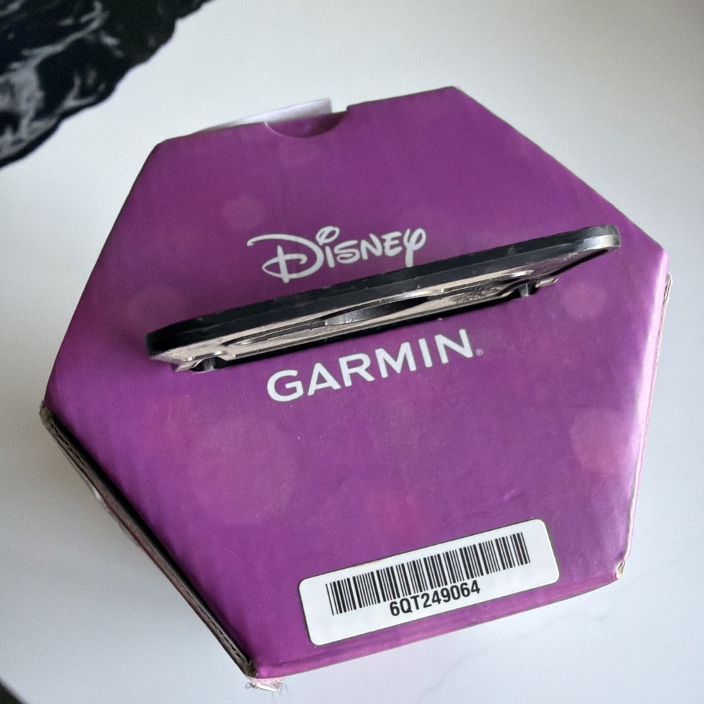 Garmin vivofit jr. 3 Activity Tracker - Princess Icons