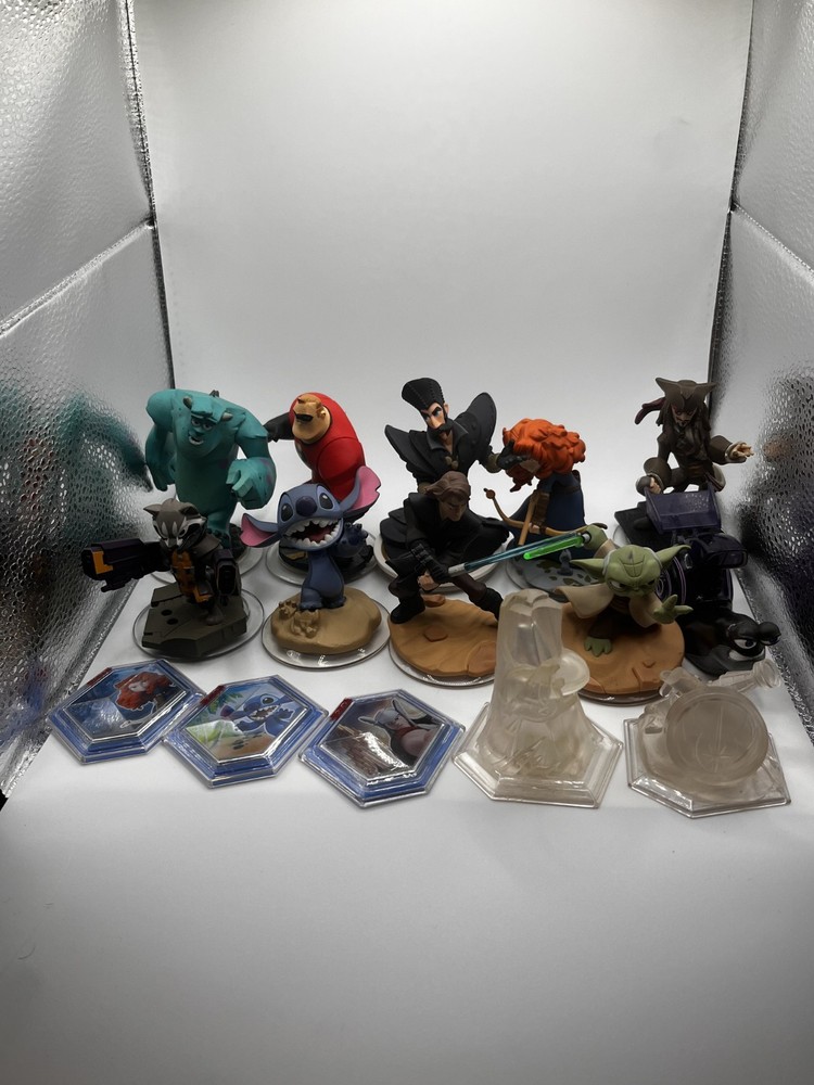 Disney Infinity Figures Lot & Consoles