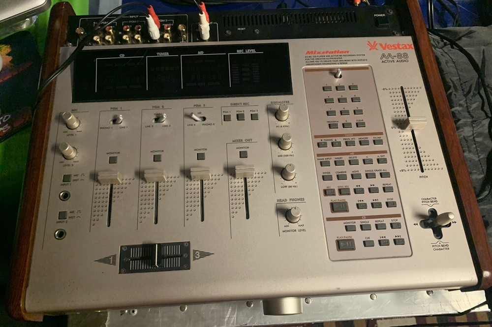 Vestax AA-88 Needs Maintenance SUPER RARE