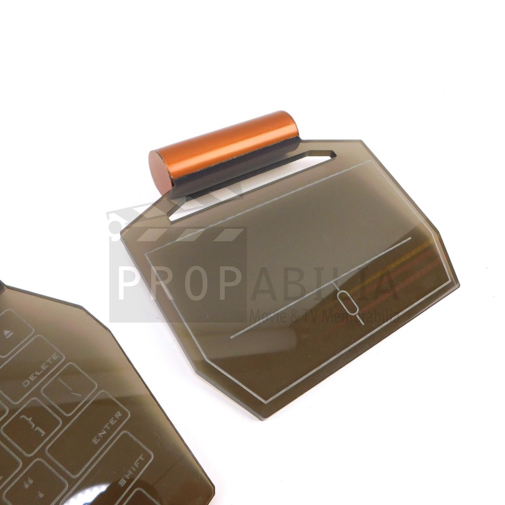 UPLOAD Horizon Desk Set Original Prop (1014-2937)