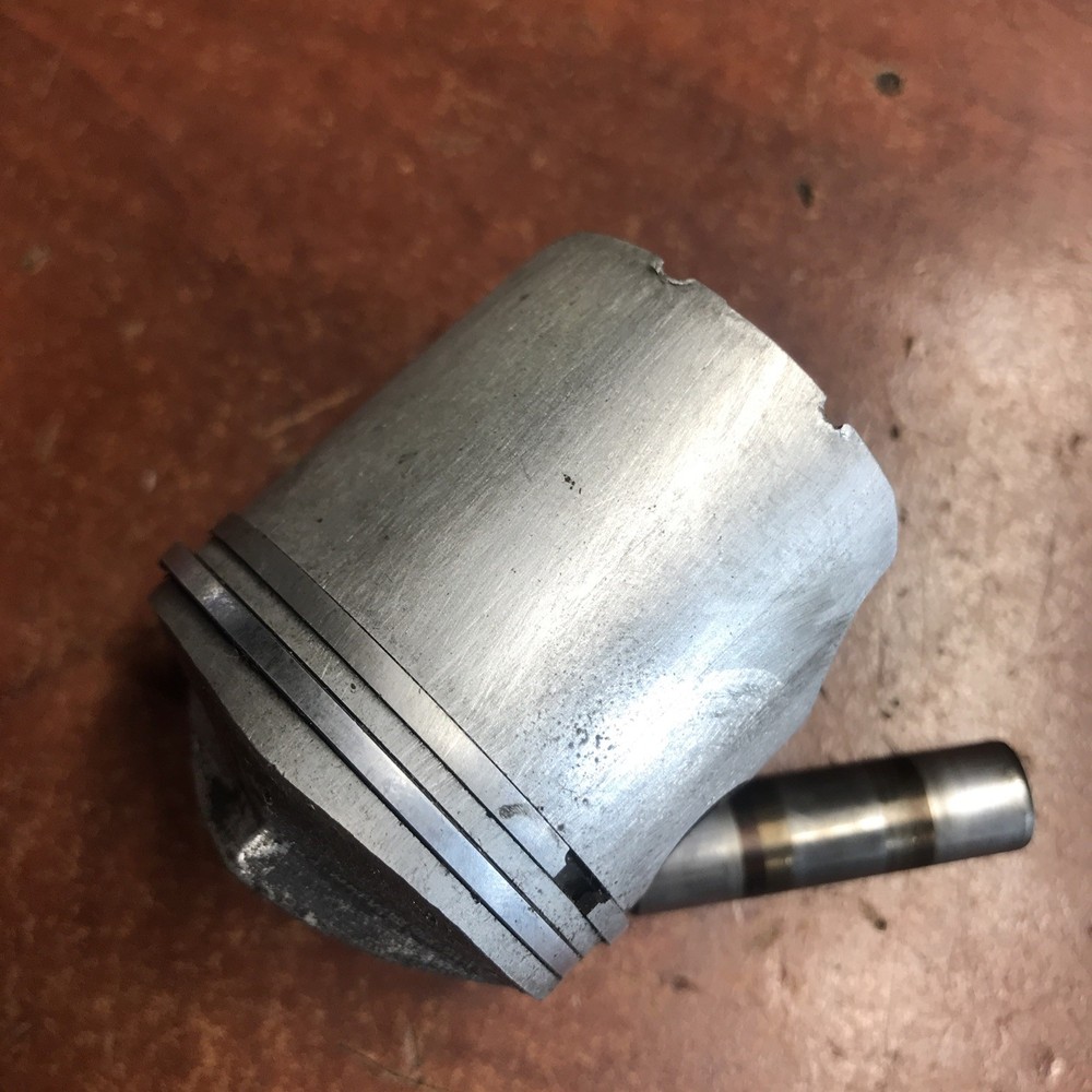 Use OEM Part Piston Kit Assembly For Tanaka TLE-550 2.5HP Gas Engine Edger