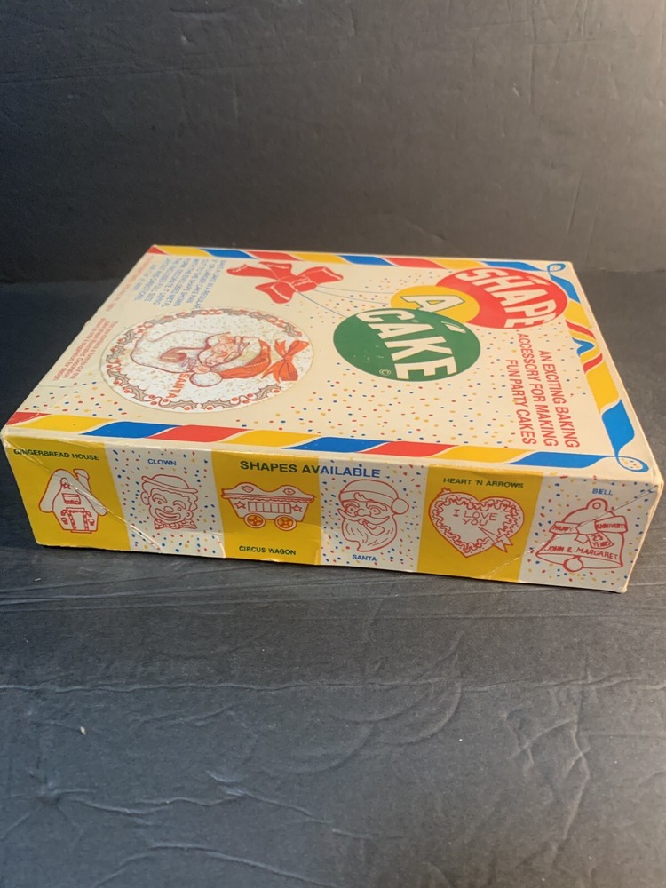 SHAPE A CAKE Santa Baking Accessory Cookie Cake Cutter w/ box & instructions