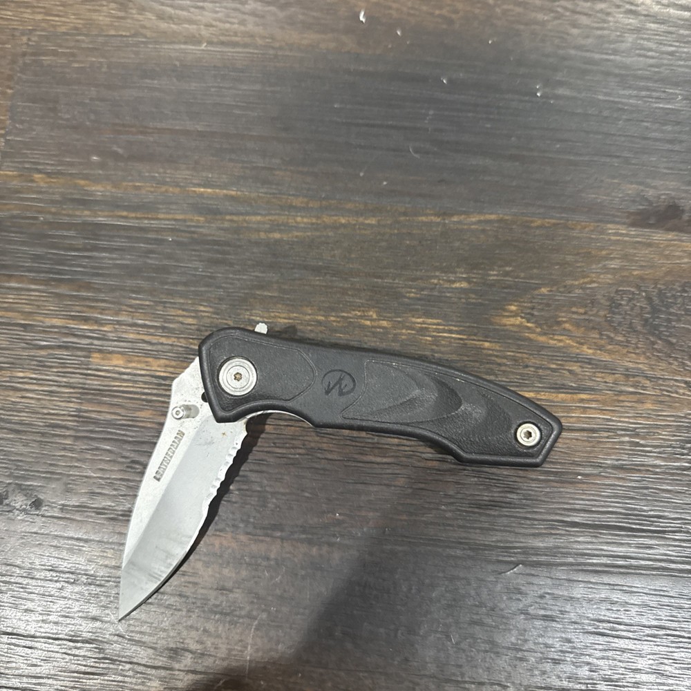 Leatherman Pocket  Knife