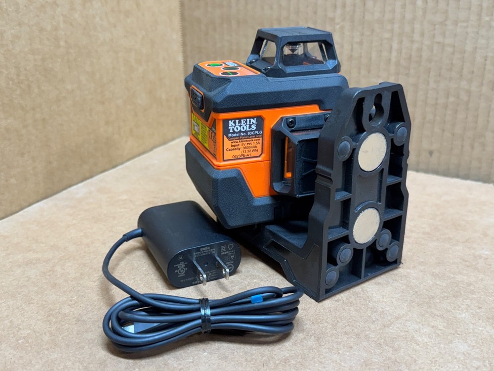 KLEIN TOOLS [93CPLG] COMPACT SELF-LEVELING PLANAR LASER LEVEL