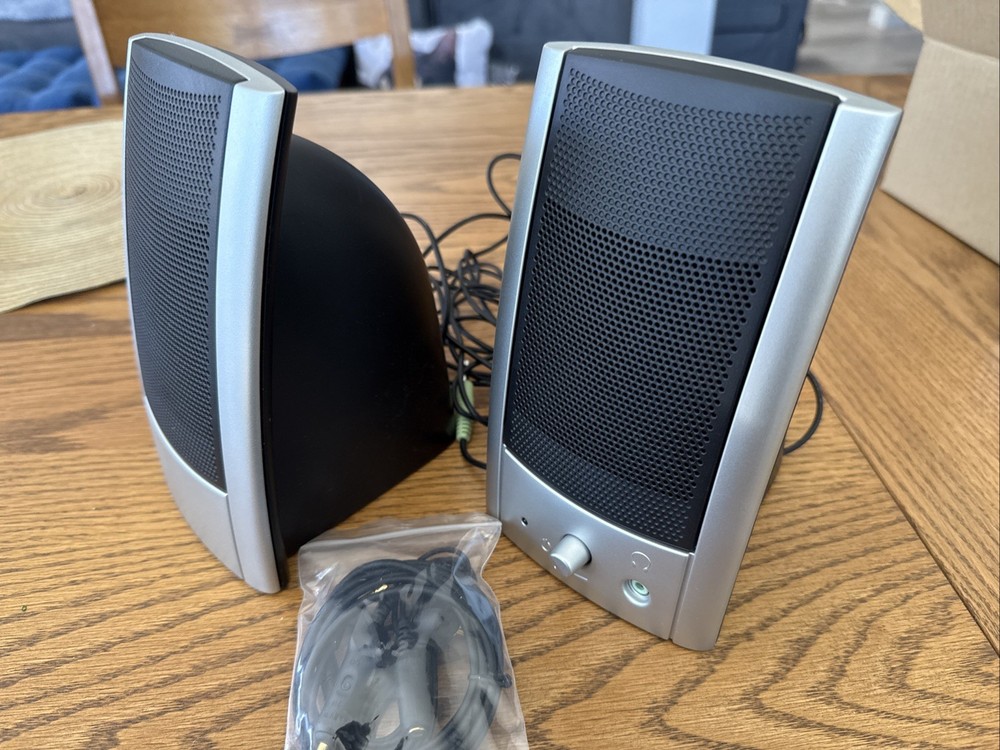 Digital Experience G-Max 2000 Multimedia Stereo Computer Speakers (TESTED)