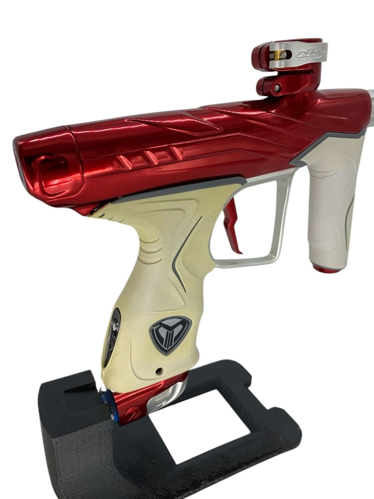 Dye DLS Paintball Gun