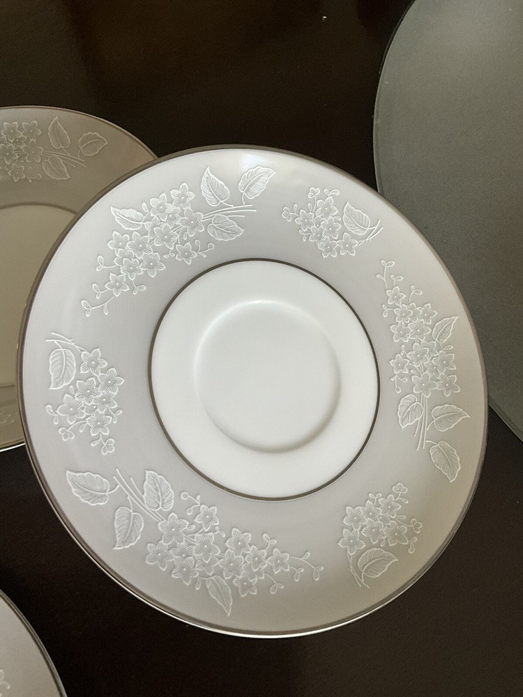 Noritake China Demask 5698 Japan SEVEN PIECE Place Setting EUC