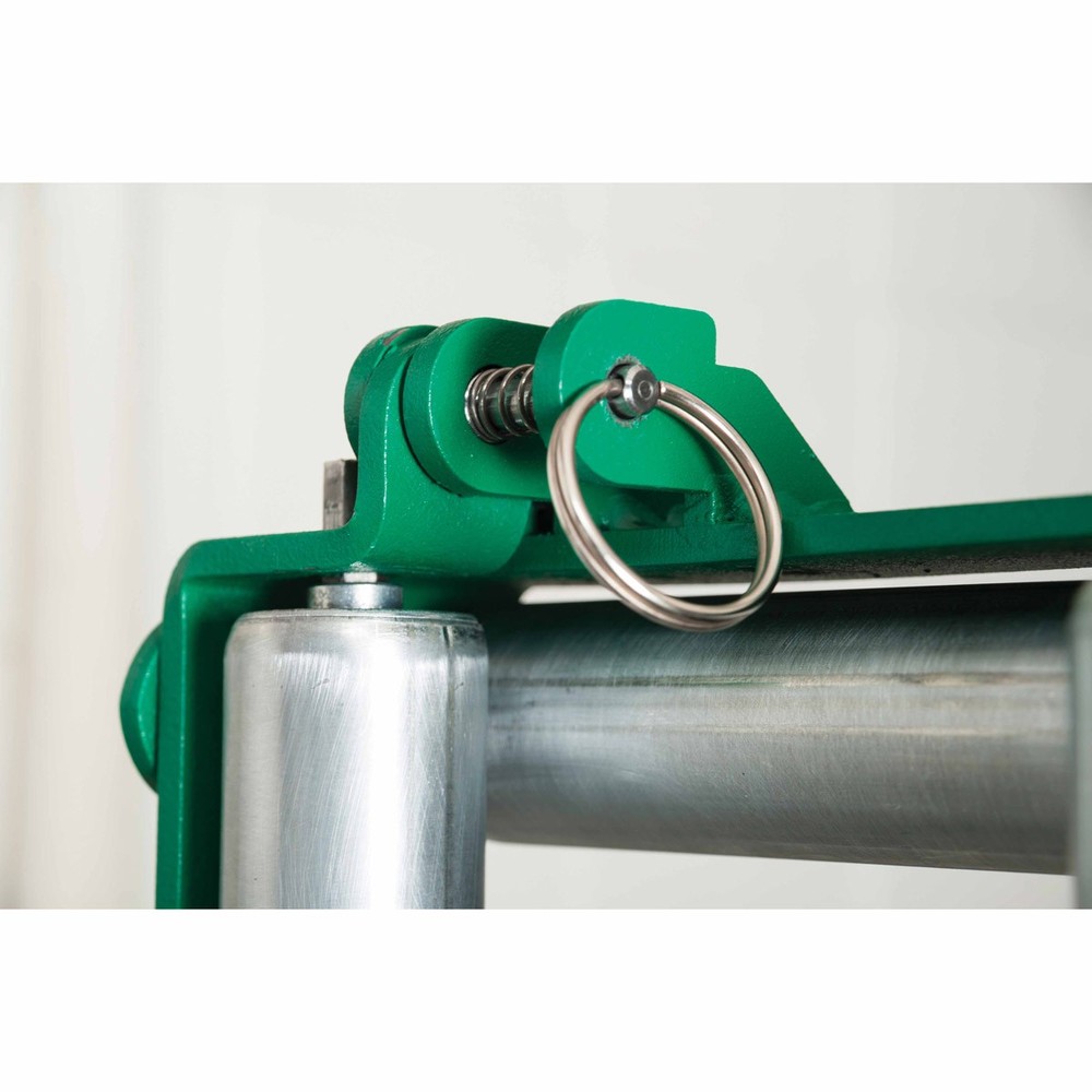 Greenlee CTR100 Medium Duty Cable Roller
