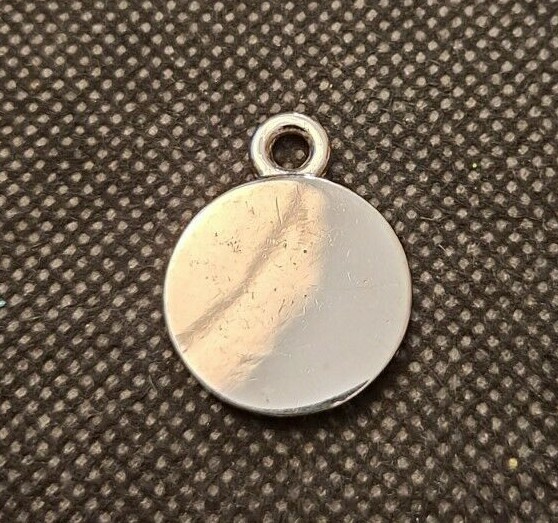 BOND & CO TAG TOKEN! e3518UXX