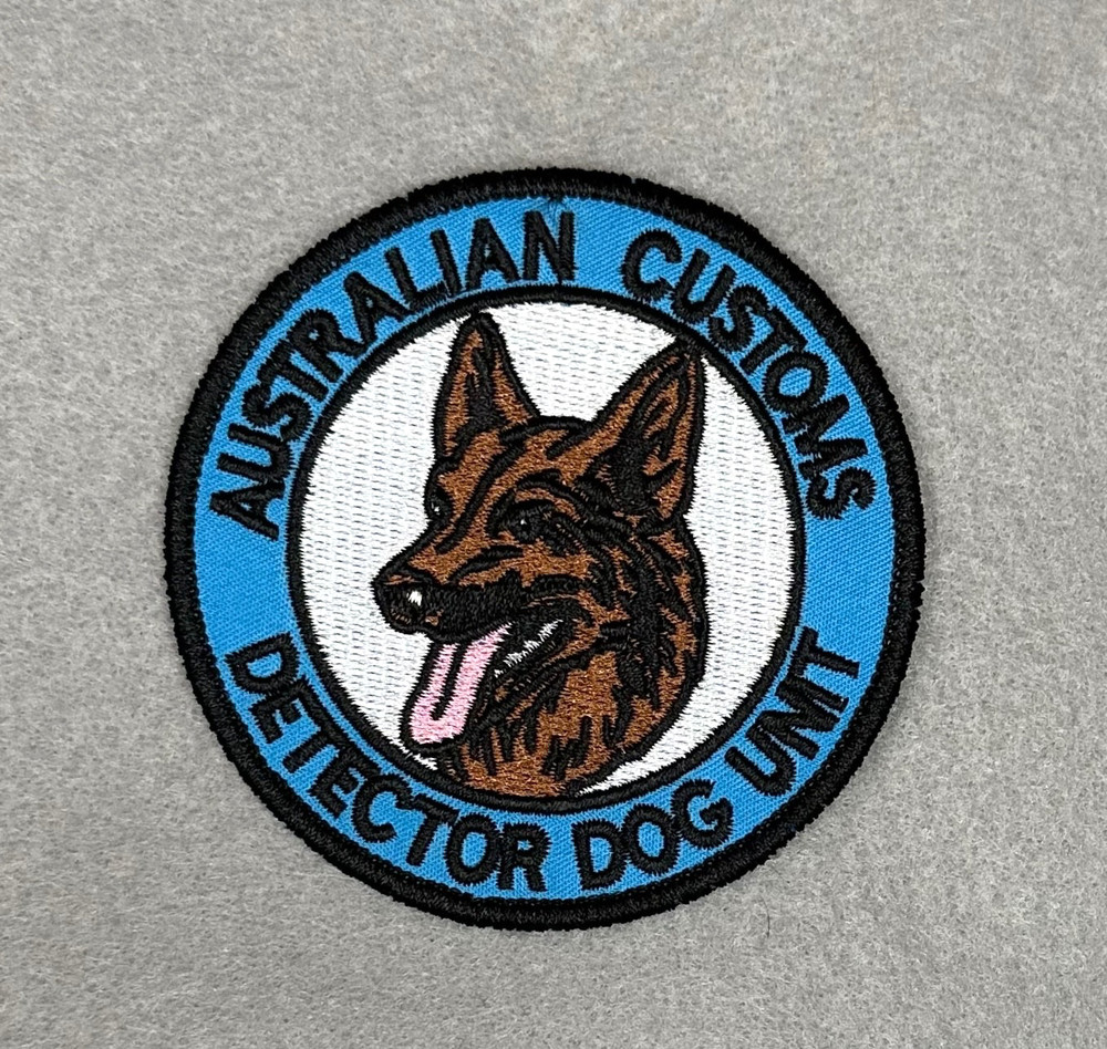 EXCEEDINGLY RARE AUSTRALIAN CUSTOMS DETECTOR DOG UNIT EMBROIDERED IRON-ON PATCH.