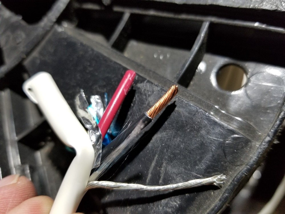 Carol E2262S 12/2C Shielded Control/Communications Cable Plenum White /50ft