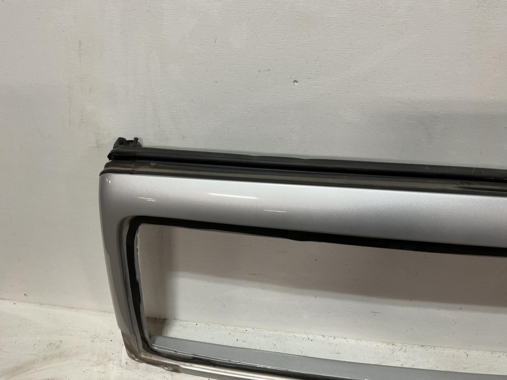 Used Windshield Frame fits: 2010 Jeep Wrangler Grade A