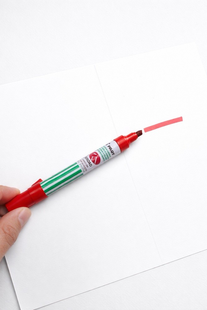 Pilot Super Color Permanent Marker Red Chisel Tip 6 Pack Broad Tip (44108)