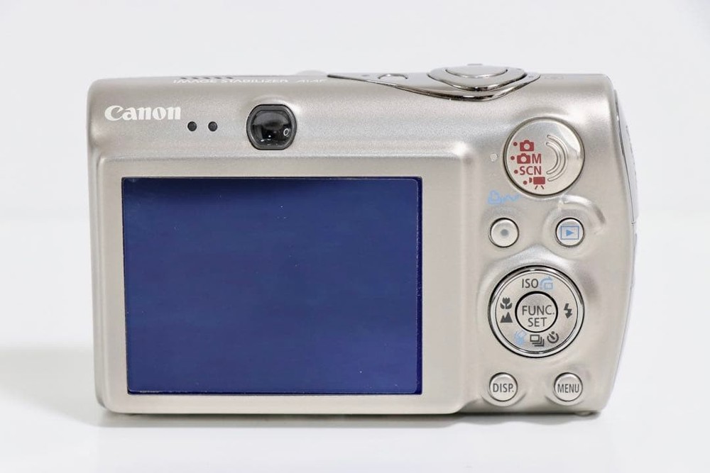 Canon IXY DIGITAL 2000 IS Compact Digital Camera Excellent Condition