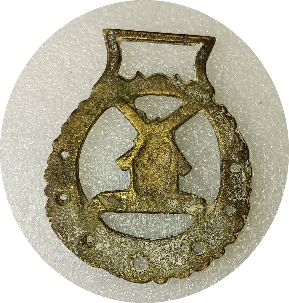 DUTCH WINDMILL - horse brass (8817)