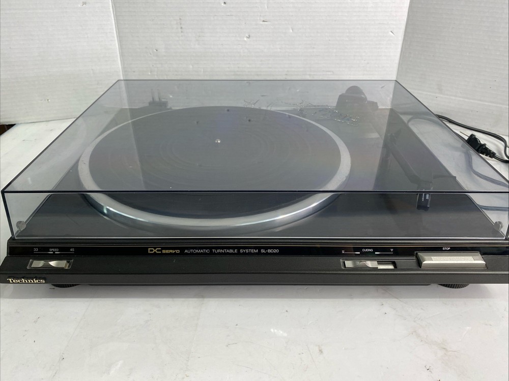 Technics SL-BD20D DC Servo Automatic Turntable System - Fair