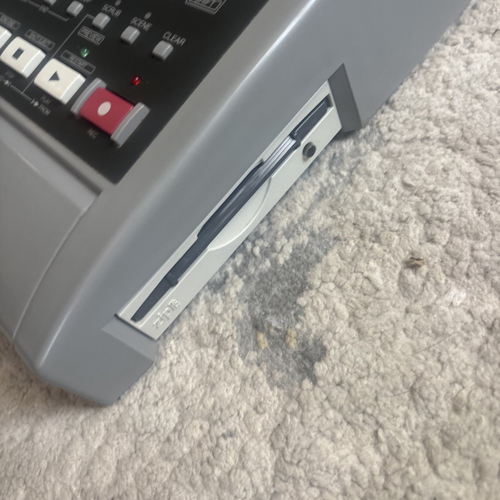 Roland VS-840EX Digital Studio Workstation / Multitrack Recorder — Tested