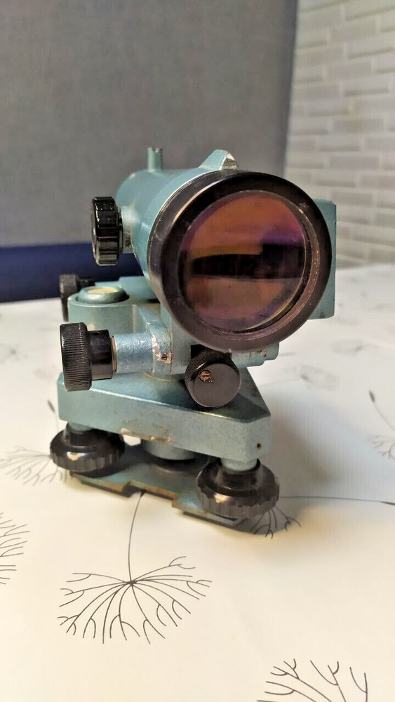 High precision level NIVELIR H3- 1988 USSR