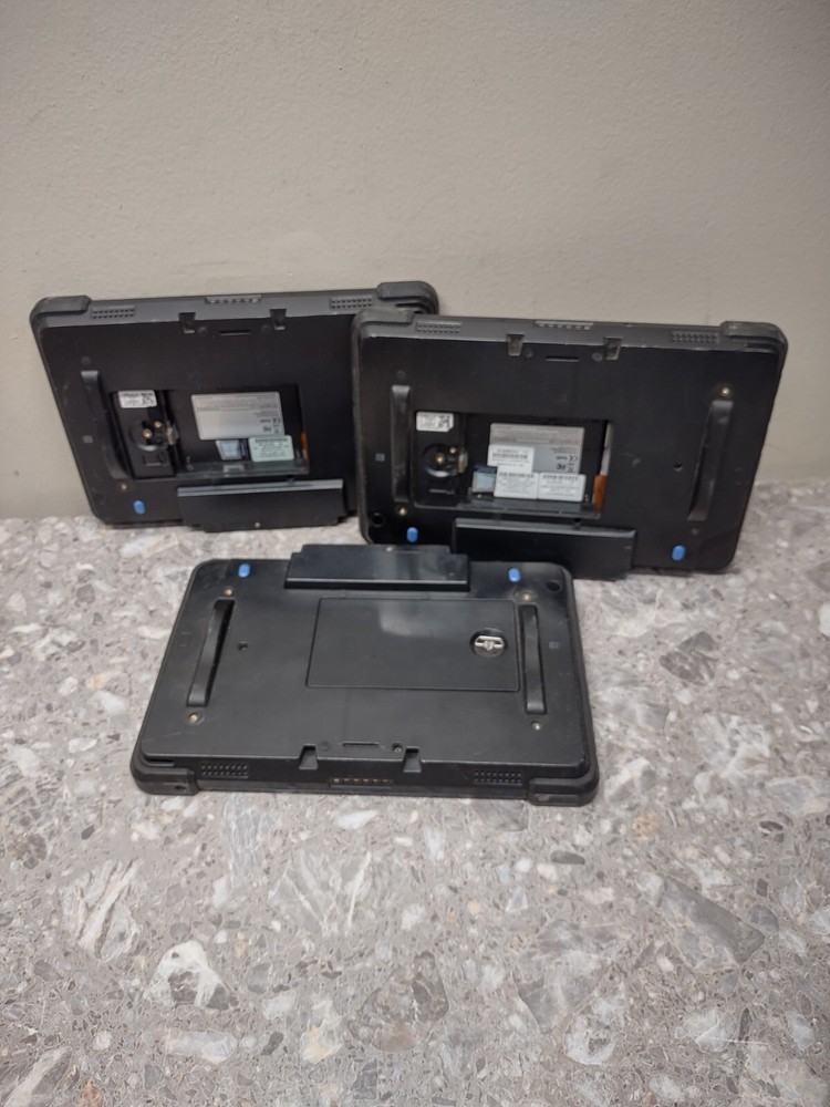 Touch Dynamic Quest 10 Tablets LOT OF 3 !!!