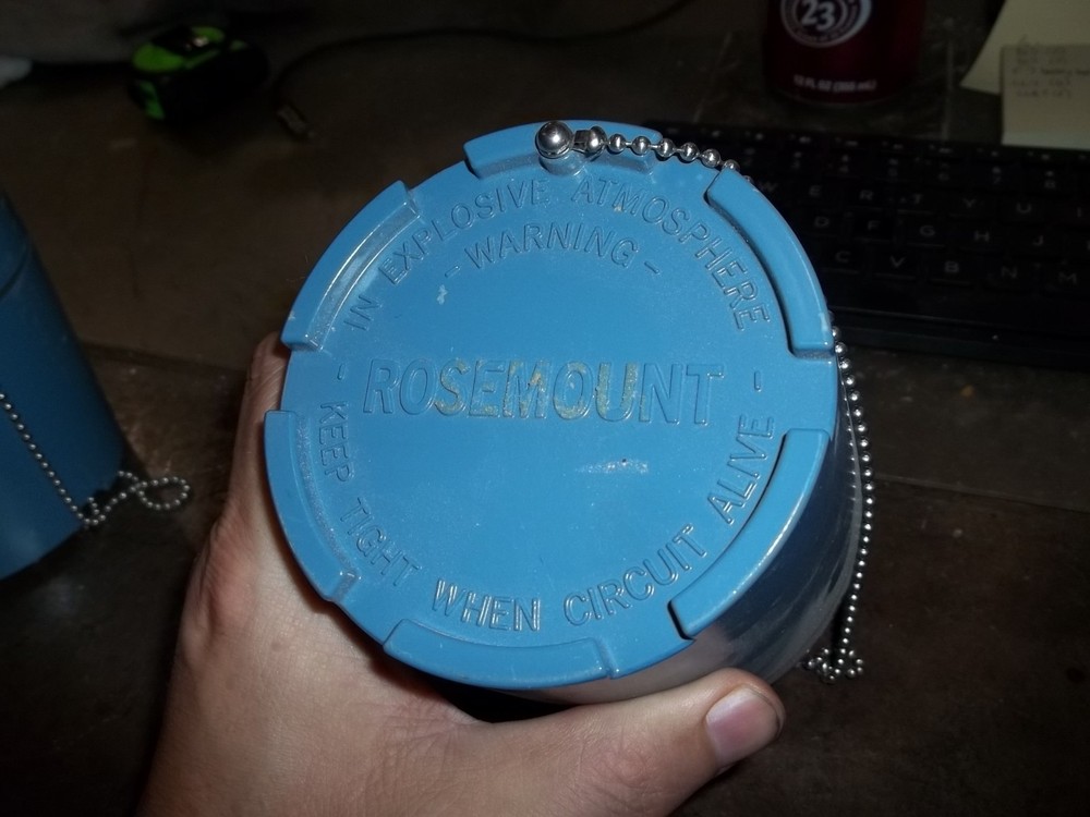 ROSEMOUNT 79 CONNECTION HEAD (815)