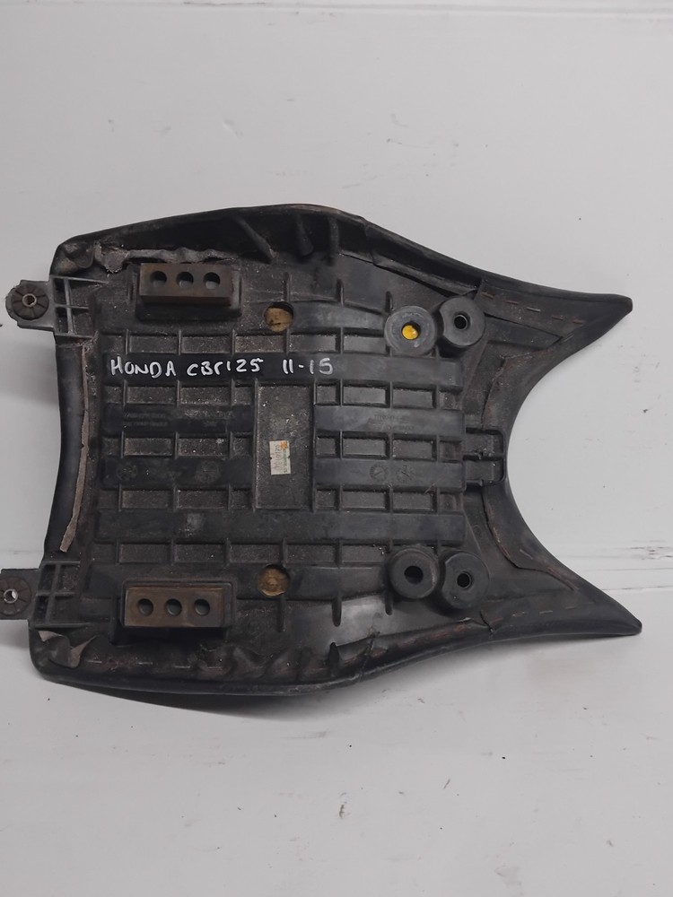 Honda CBR 125 Seat Saddle 2011-2015