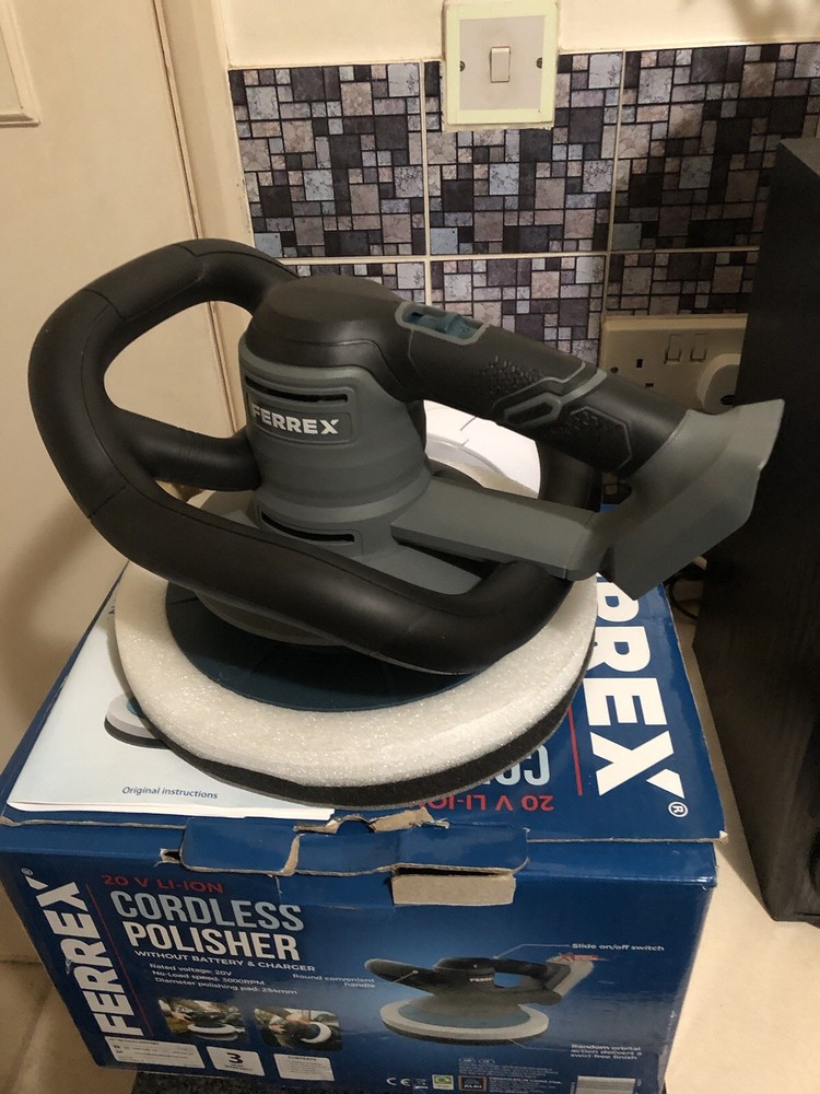 Cordless Polisher & Battery