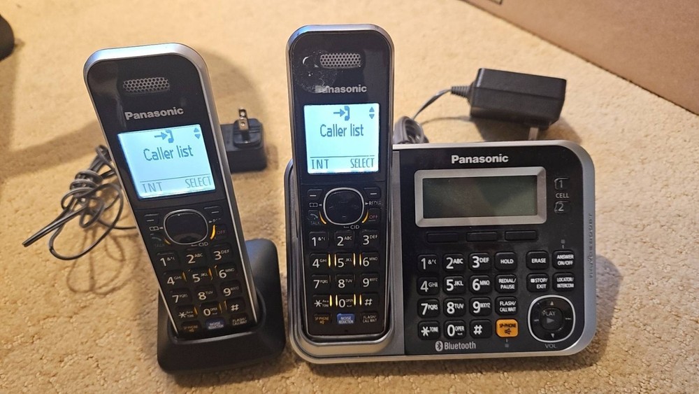 Panasonic KX-TGA680 phone Bundle