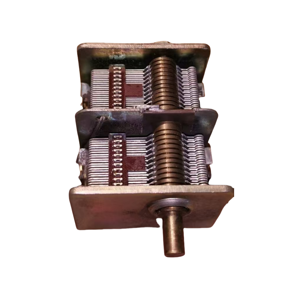 365pF+365pF, Capacitor, Variable, Dual Section, Broadcast, Air Dielectric