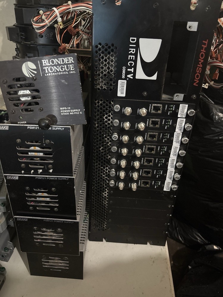 DIRECTV COM200 Commercial Headend Receiver