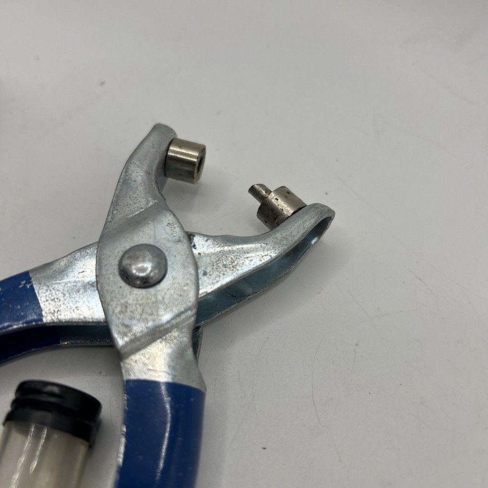 Vintage Eyelet Attaching Tools And Eyelets