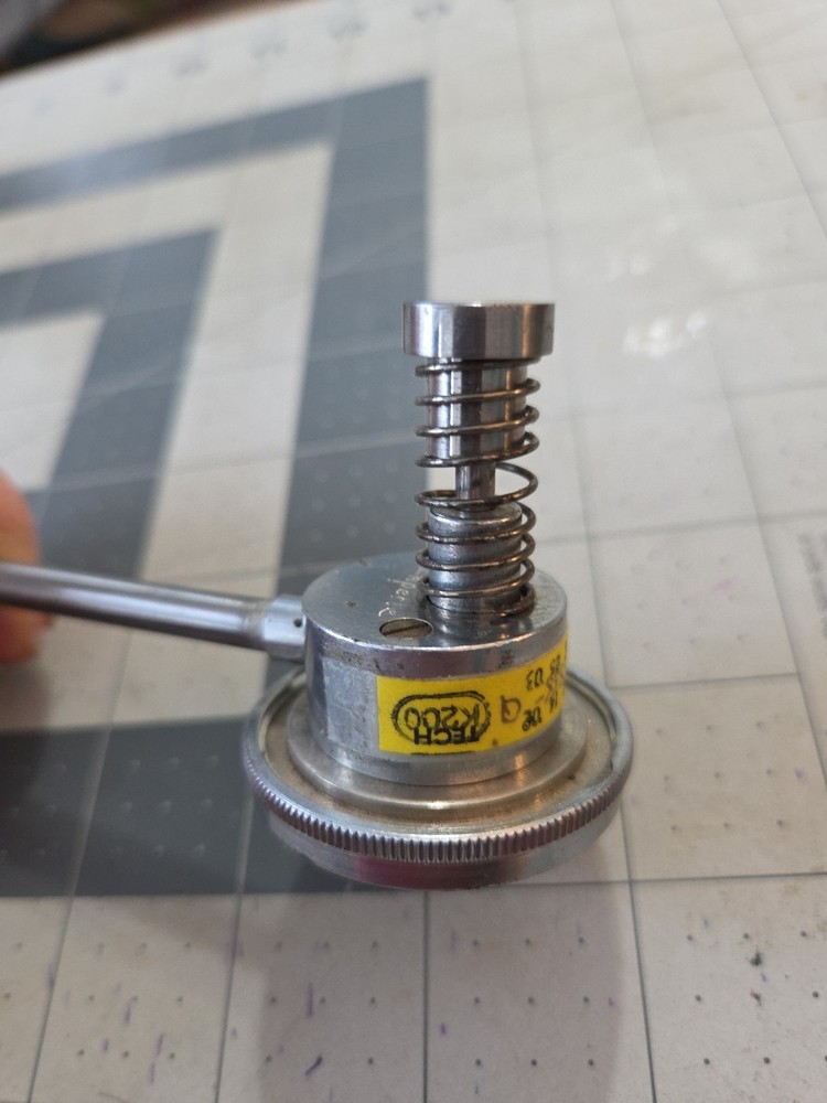 Vintage Brown & Sharpe Dial Indicator 7040 .001"