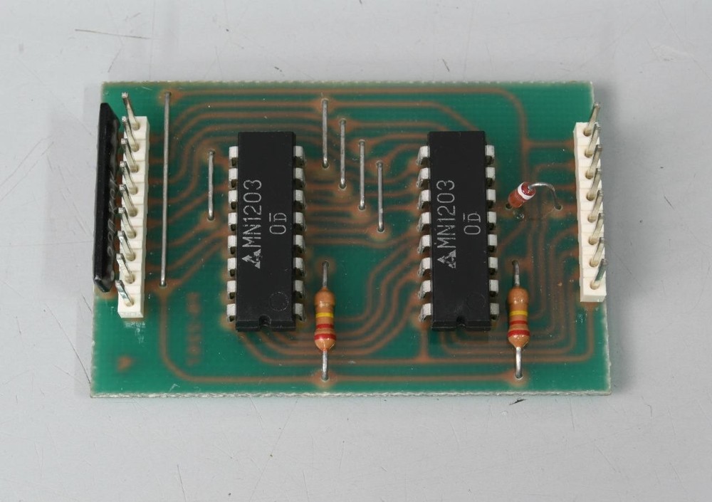 OPTIONAL RAM BOARD for the YAESU FT-ONE TRANSCEIVER   bin1