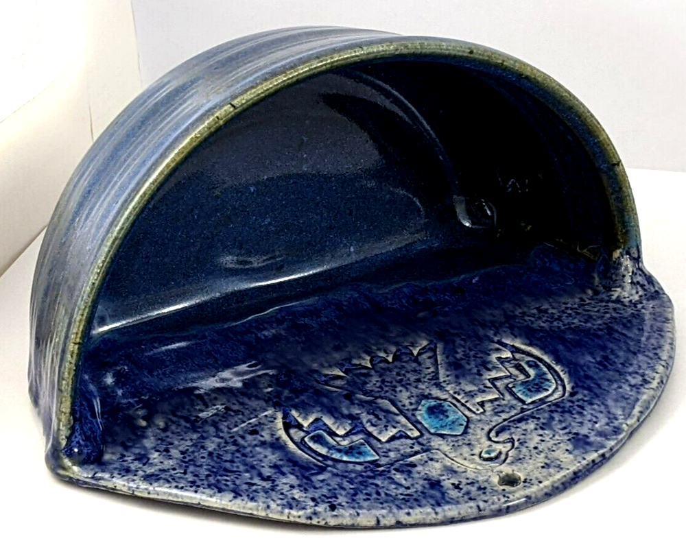 Studio Art Pottery Southwest Bird Blue Glazed Wall Pocket