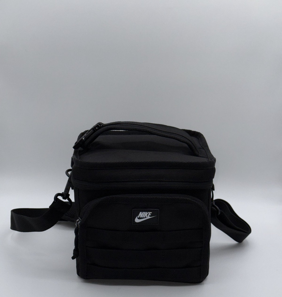 Nike Insulated Lunch Bag with Adjustable Shoulder Strap - Black