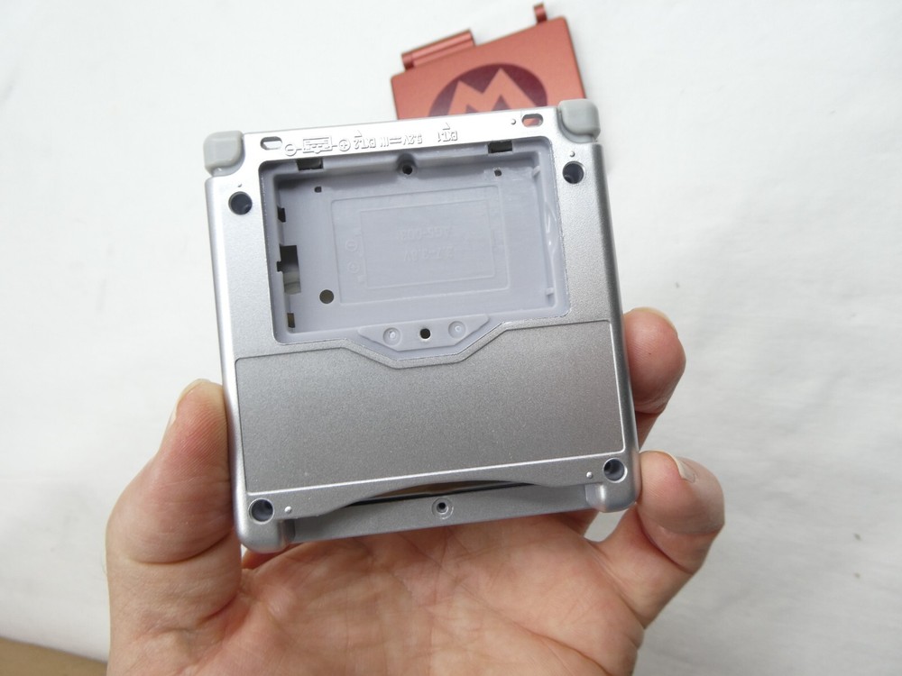 Gameboy Advance SP shell replacement Red/Silver Mario with new screen lens