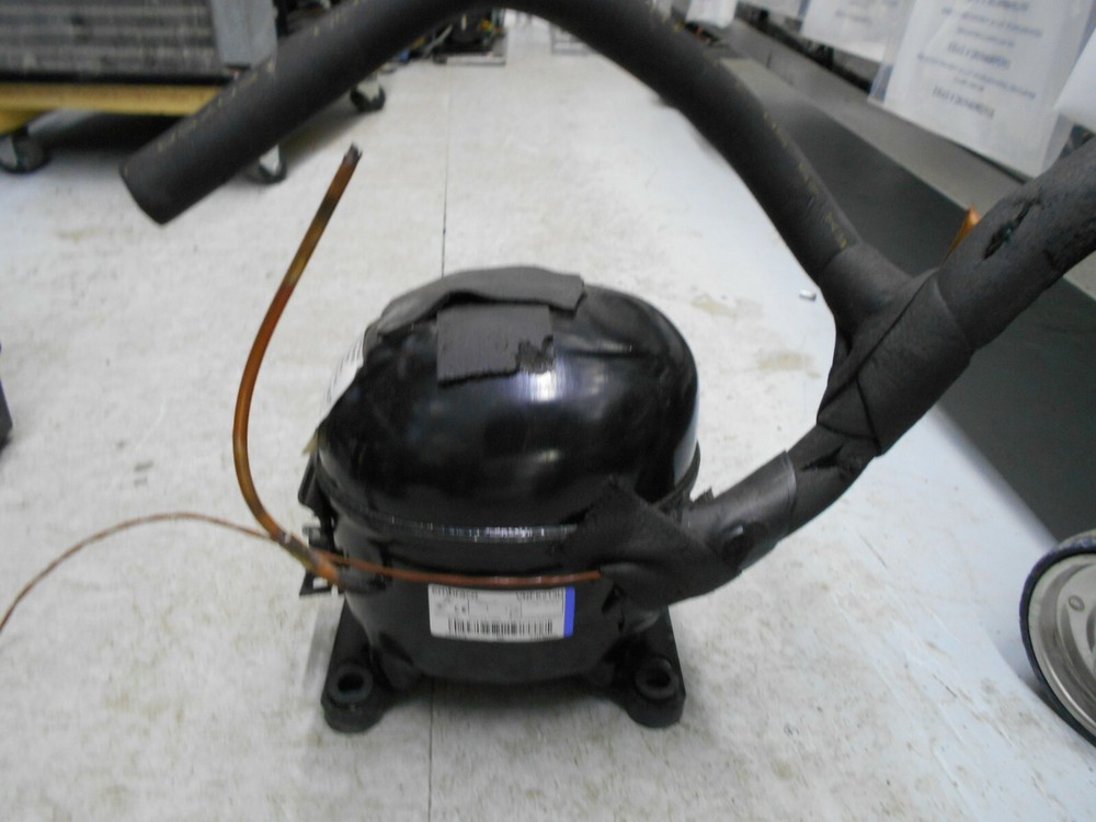 EMBRACO VNEK213U THERMALLY PROTECTED REFRIGERATOR COMPRESSOR