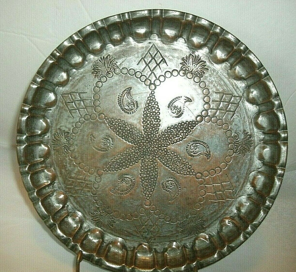 VINTAGE MIDDLE EASTERN TIN WASHED COPPER TRAY, ENGRAVED,HAMMERED,ROLLED EDGE