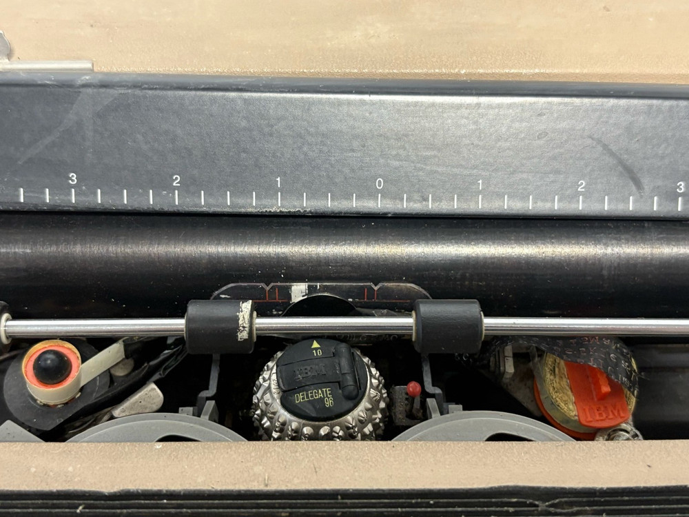 IBM Correcting Selectric III 3 Lite Brown Electric Typewriter