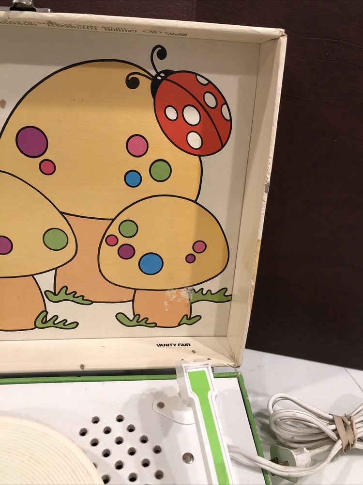 Vanity Fair Record Player Model no. 112 working Mushrooms & Ladybugs