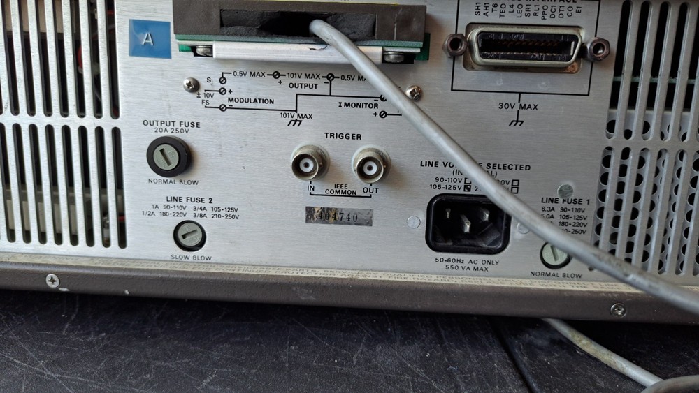 Keithley 228A Voltage / Current Source (SN/404740)