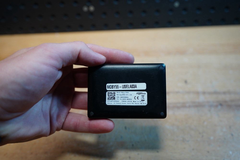 (F) Ingenico Moby 5500 Mobile Card Reader MOB55BBBAb NO CORD