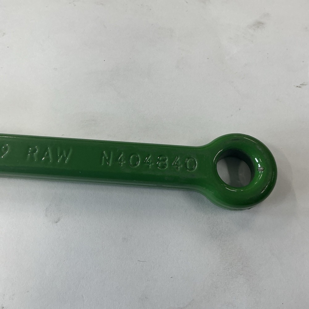 N404840 Breakaway Wing Link