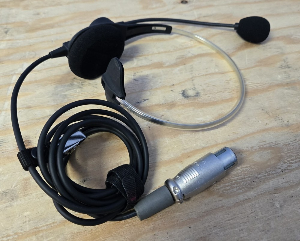 CLEAR-COM RS-701 ( 1 CH ) W/INTERCOM HEADSET (INV05 - BINA001B)