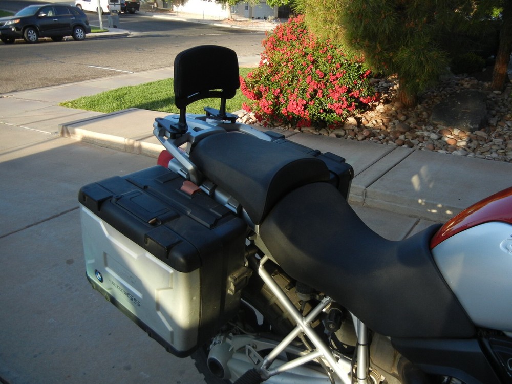 Backrest and Mounting Plates for BMW 1200GS 2004-2012