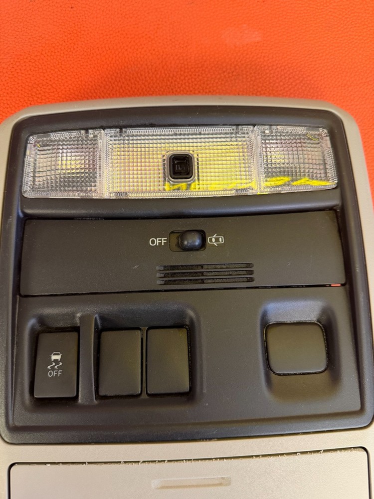 2014-2019 TOYOTA 4RUNNER FRONT OVERHEAD CONSOLE LAMP SWITCH OEM