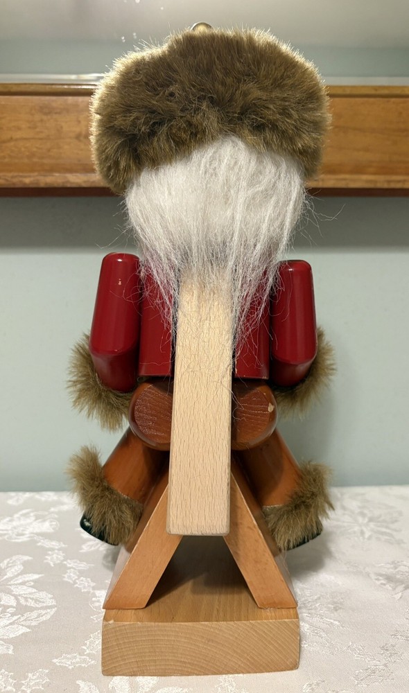 STEINBACH 14" Nutcracker The Sovereign GENGHIS KHAN. Missing Weapons. As Is.