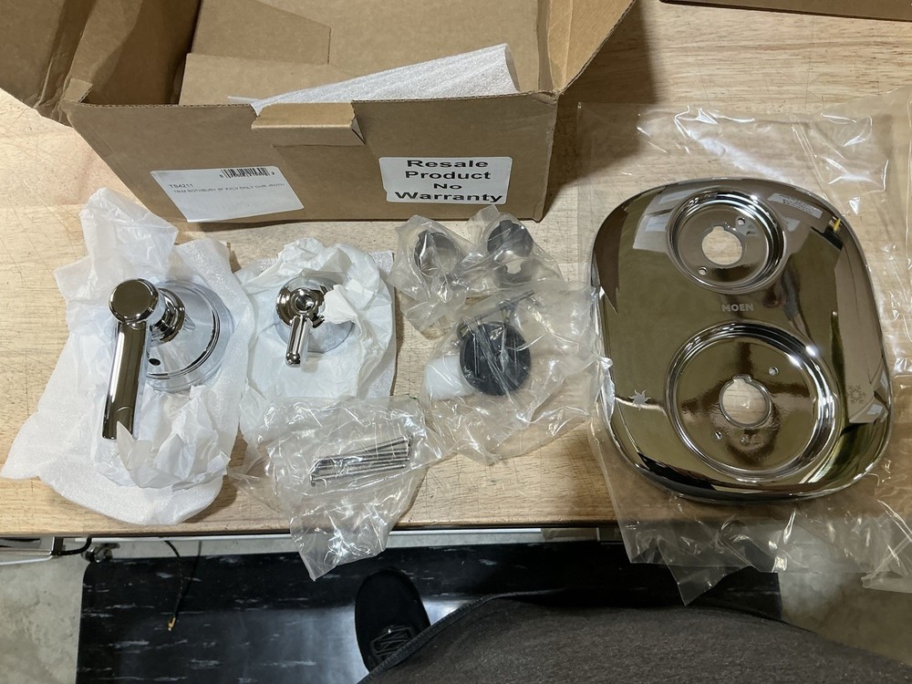 TS4211 Rothbury Two Handle Volume Control Trim Chrome * Read Description*