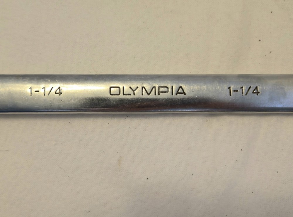 OLYMPIA 1-1/4” COMBINATION WRENCH Open End & Closed End