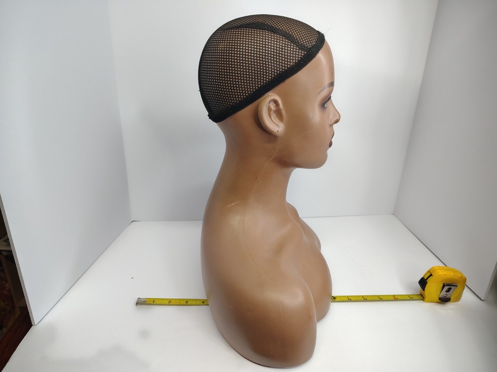 Female Mannequin Head With Shoulders