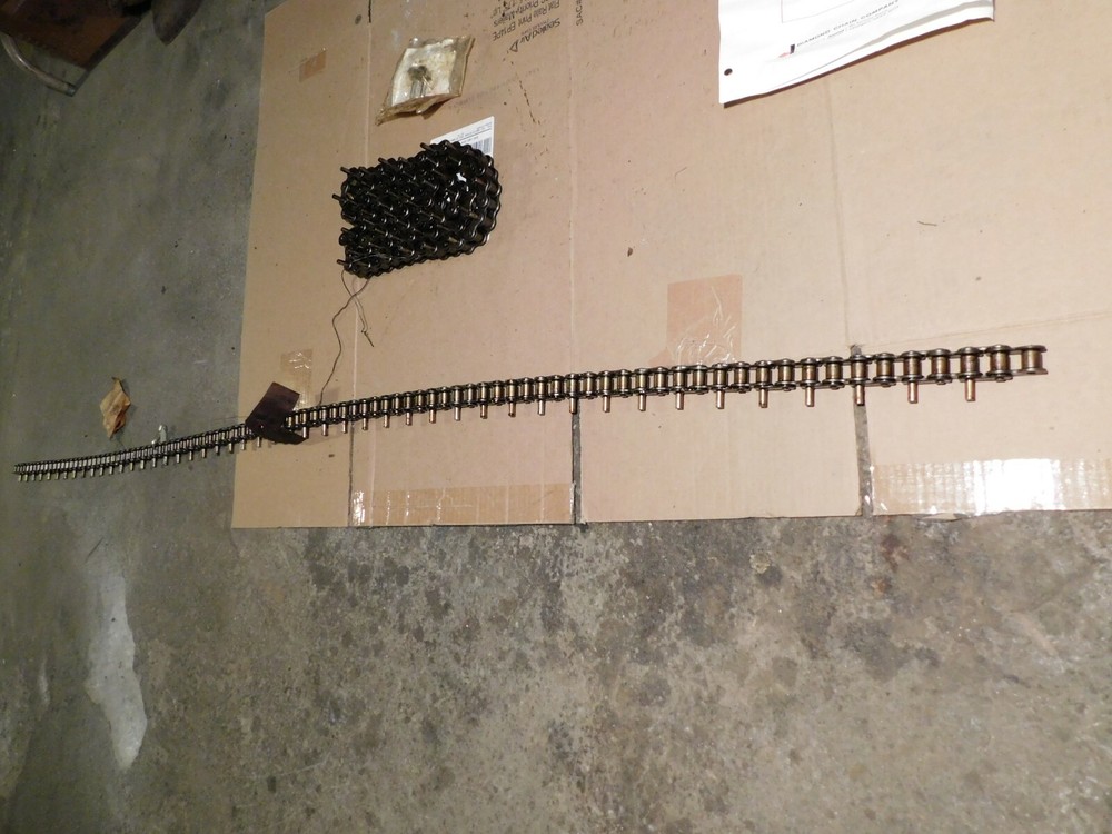 Matched Pair (2) Diamond Roller Chain Machine & Conveyer Gearing Drive Chain